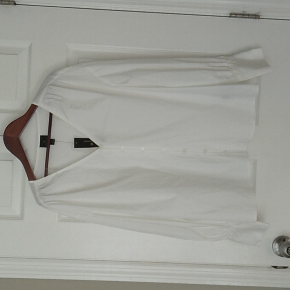Worthington white button down shirt